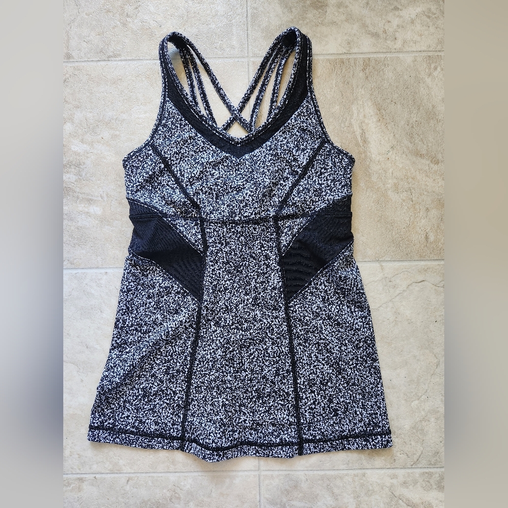 Lululemon Strap It Like It's Hot Tank - Size 6